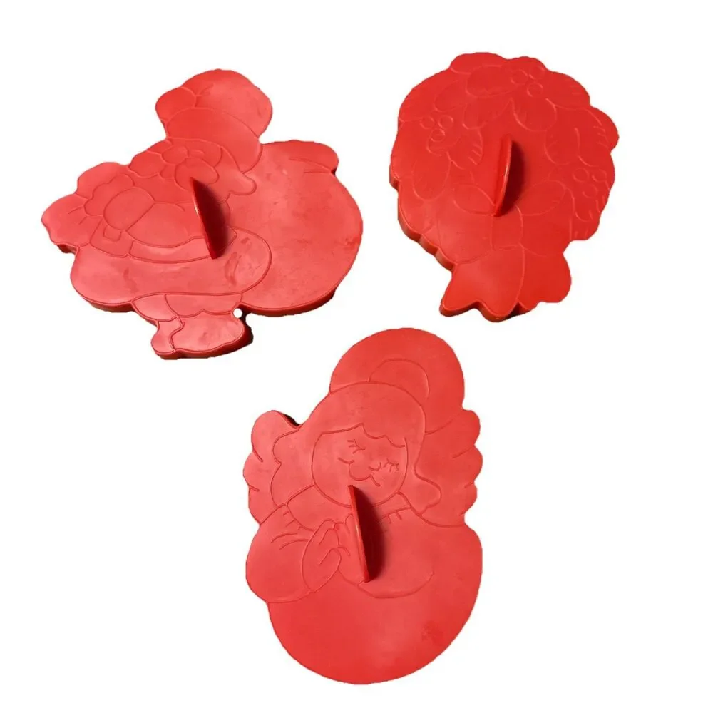 Vintage 1978 Lot of 3 Red Wilton Christmas Cookie Cutters Santa Angel Wreath